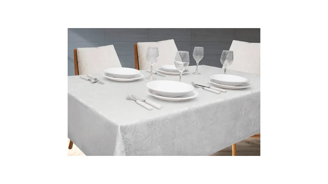 Melhor Toalha de Mesa: 7 Opções em Destaque para 6 Lugares